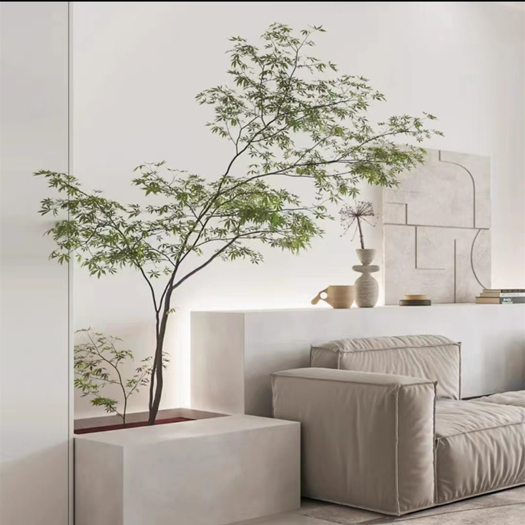 Simulated potted plant decoration